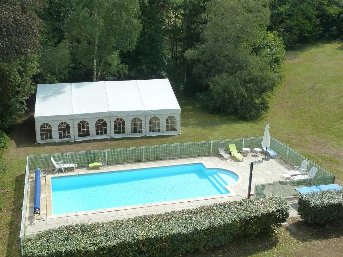 Les Chalets Du Domaine Des Soyeux Saint-Julien-Molin-Molette Exterior foto